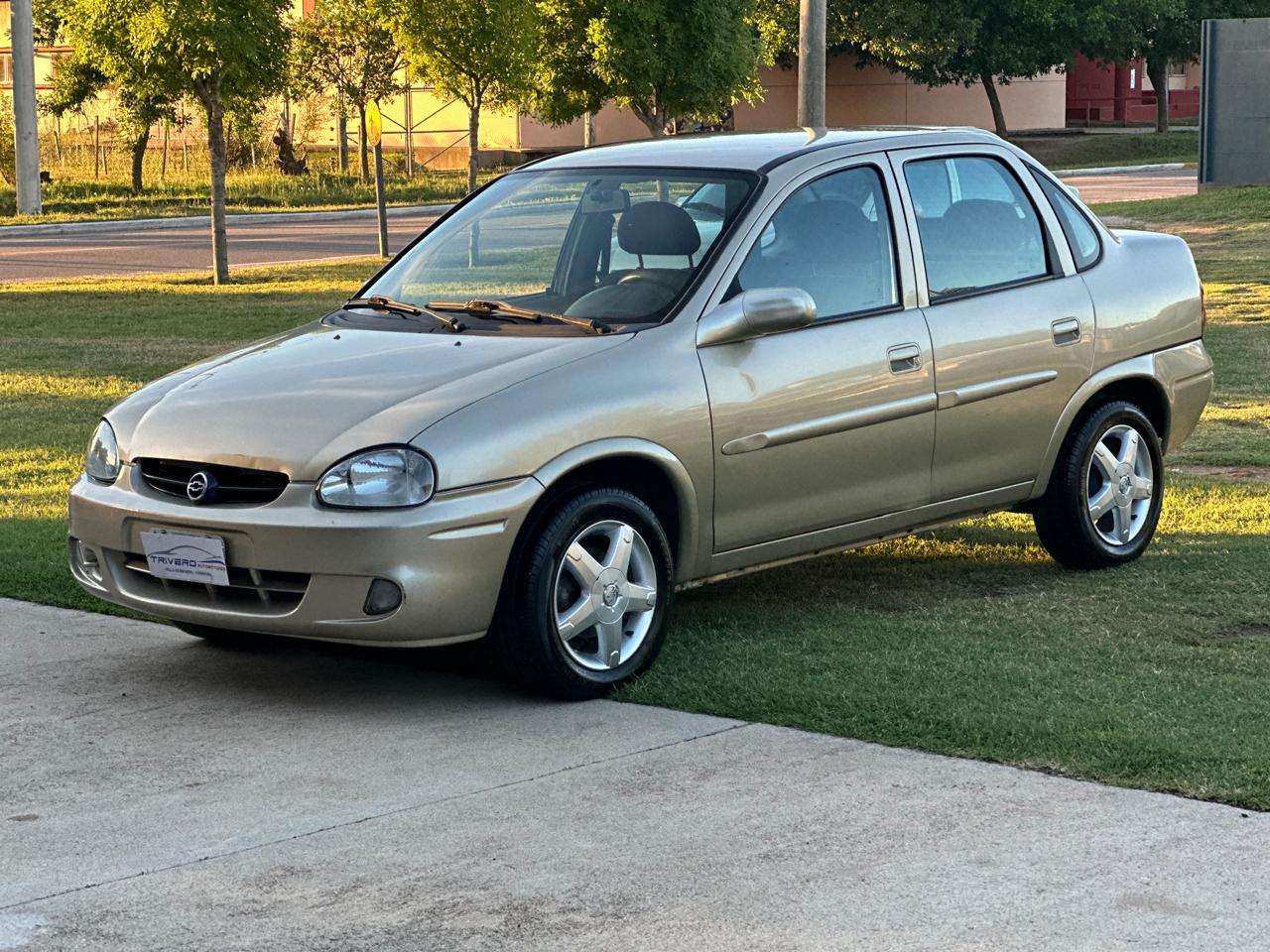 CHEVROLET CORSA CLASSIC 4P SUPER 1.6N