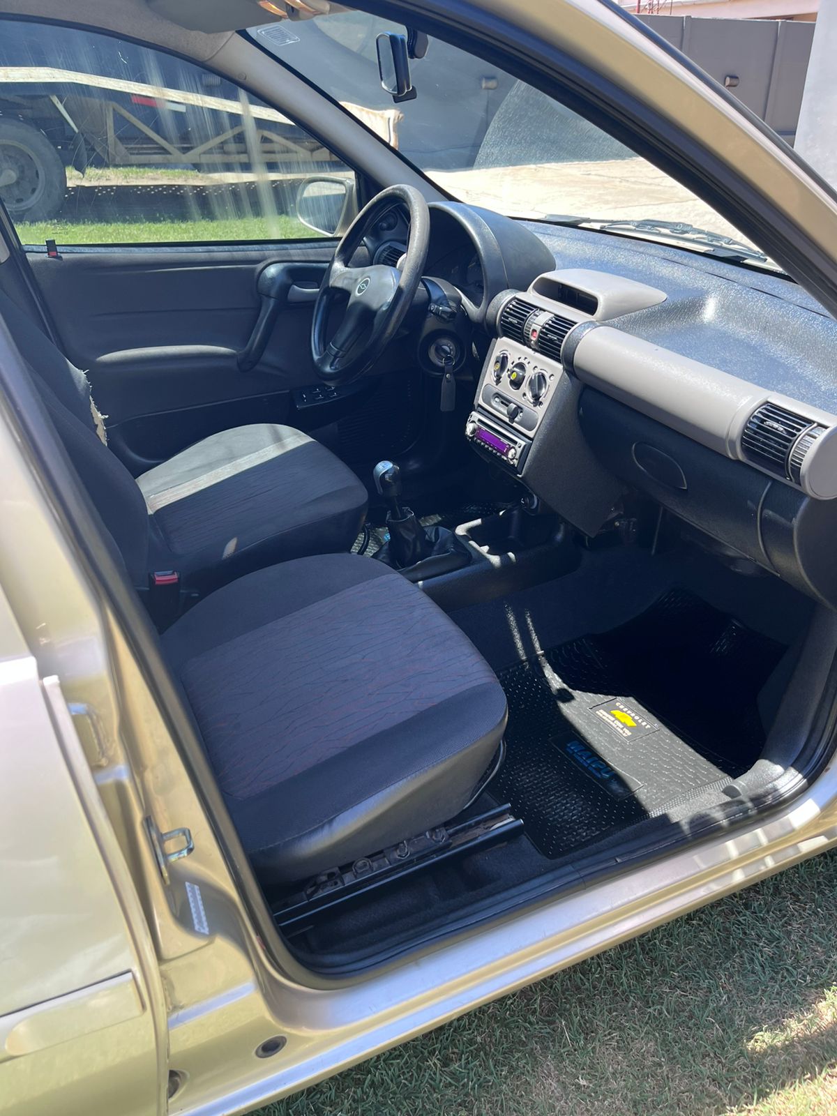 Chevrolet Corsa Classic 4P Super 1.6N