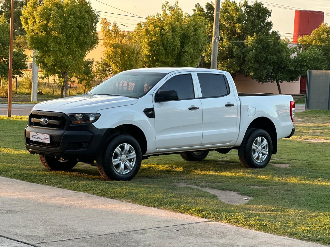 FORD RANGER DC 4X2 XL 2.2L