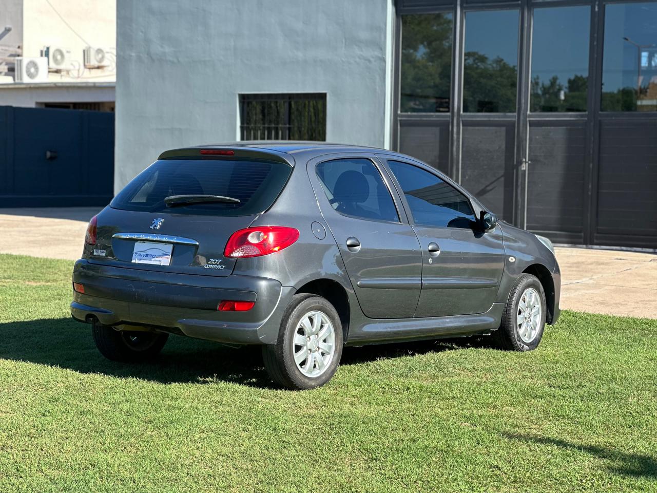 PEUGEOT 207 COMPACT XS 1.4
