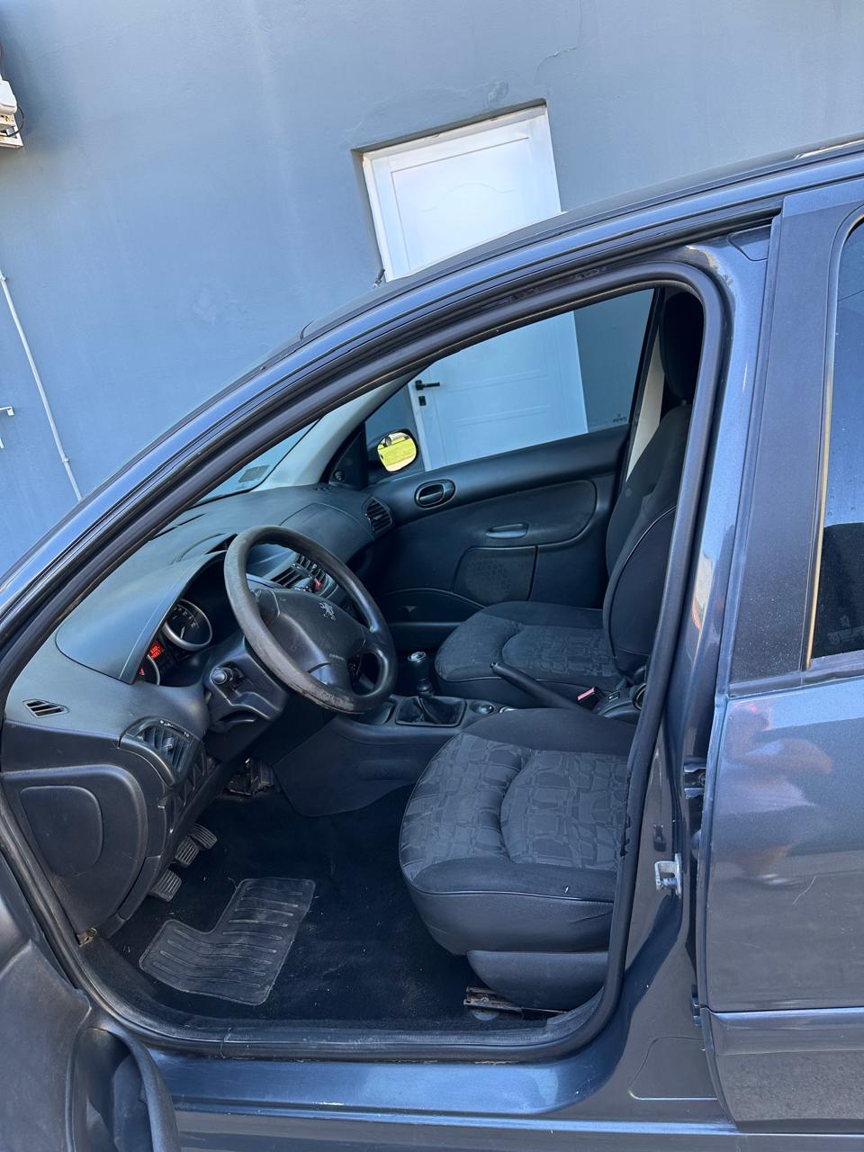 PEUGEOT 207 COMPACT XS 1.4