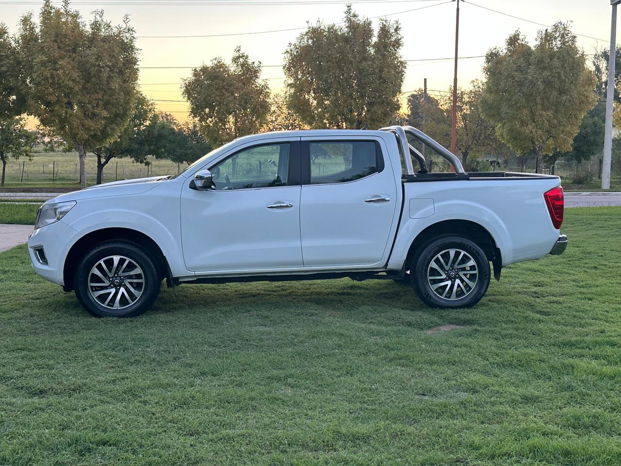 NISSAN FRONTIER2.3 DC 4X2 XE