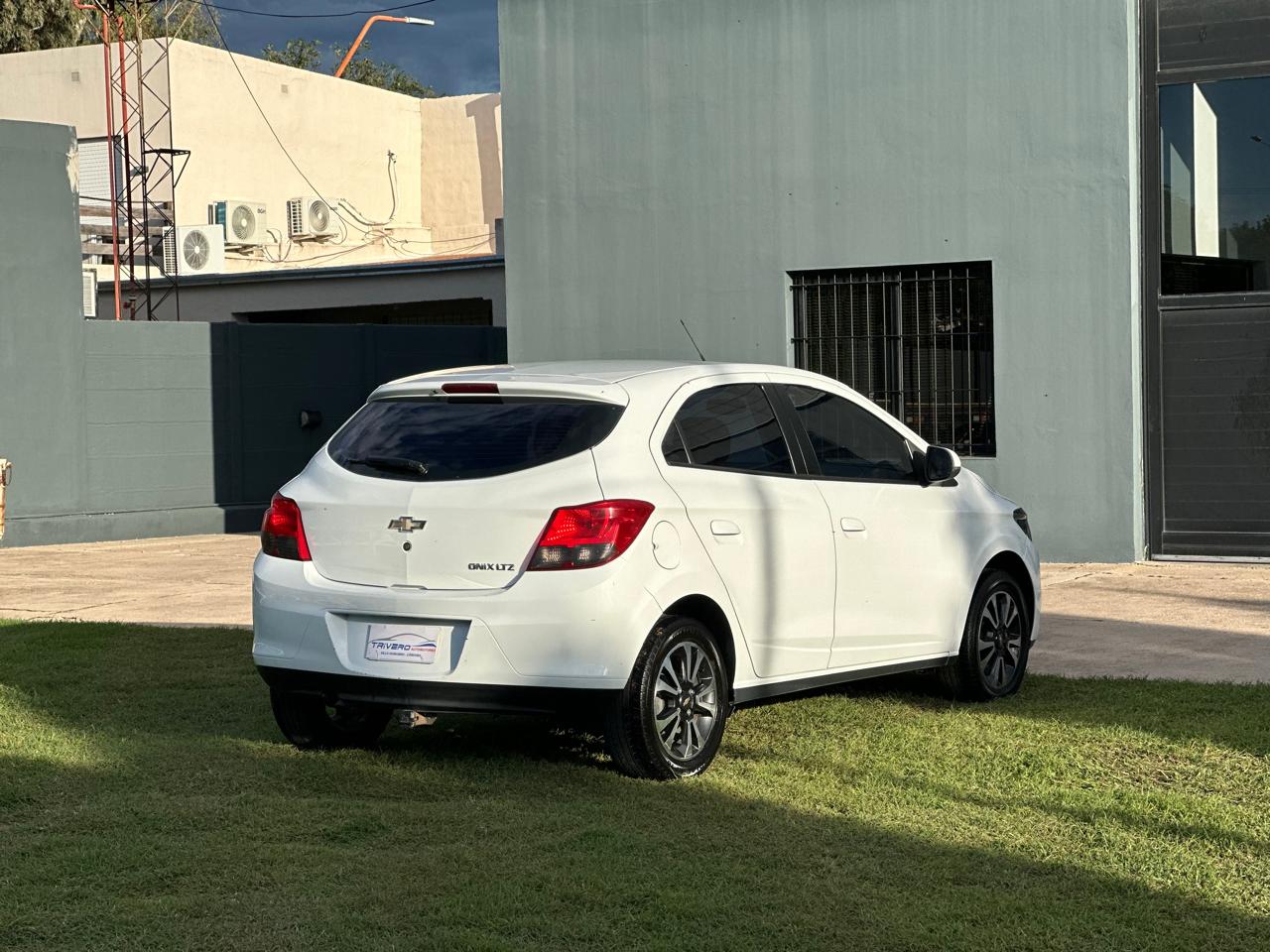 CHEVROLET ONIX LTZ 1.4N