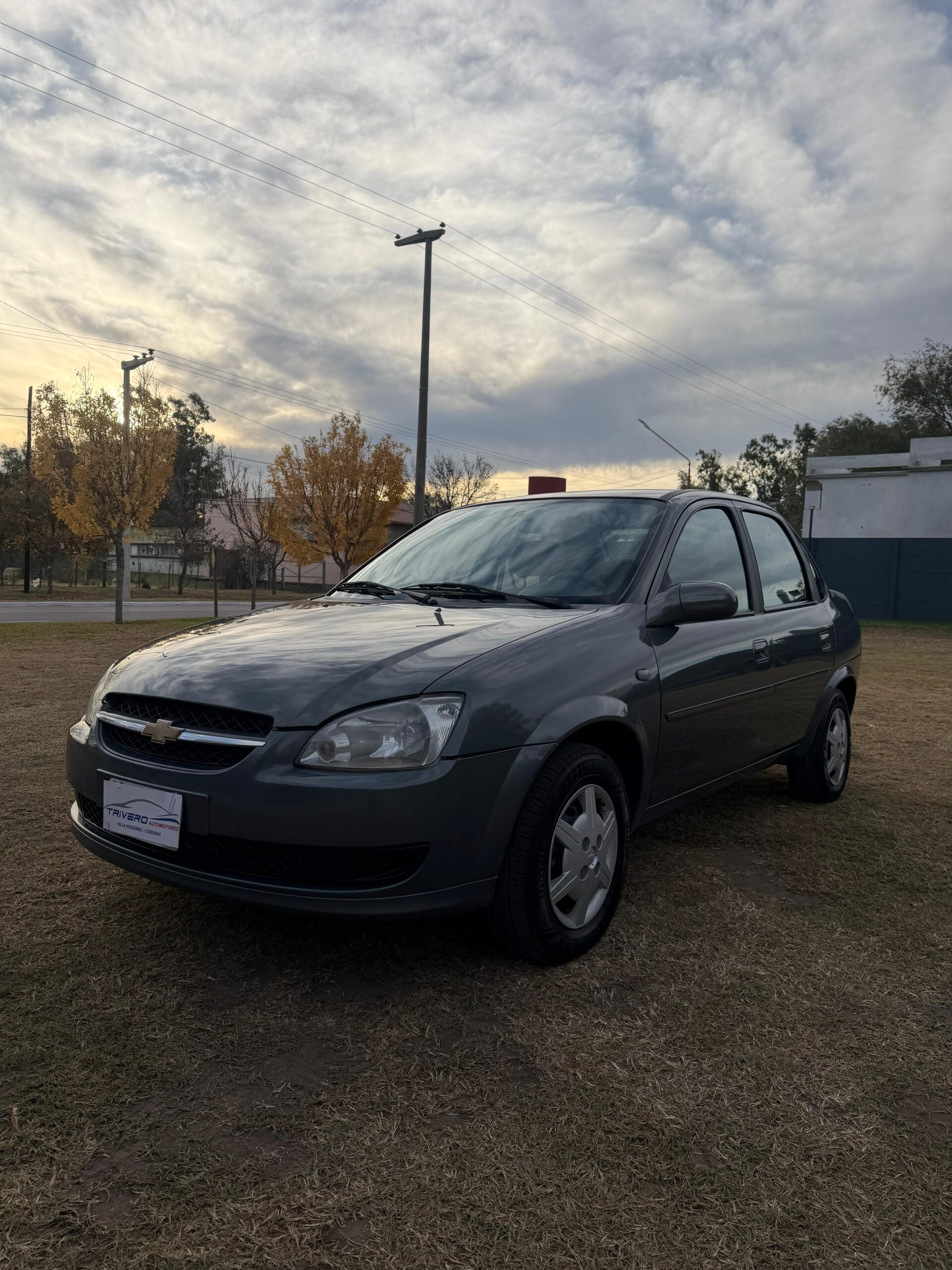 CHEVROLET CORSA CLASSIC 4P LS AA + DIR 1.4N
