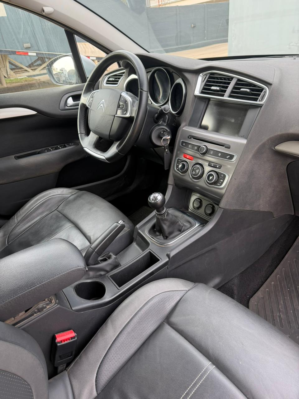 CITROEN C4 LOUNGE THP 165 MT6 FEEL PACK AM18