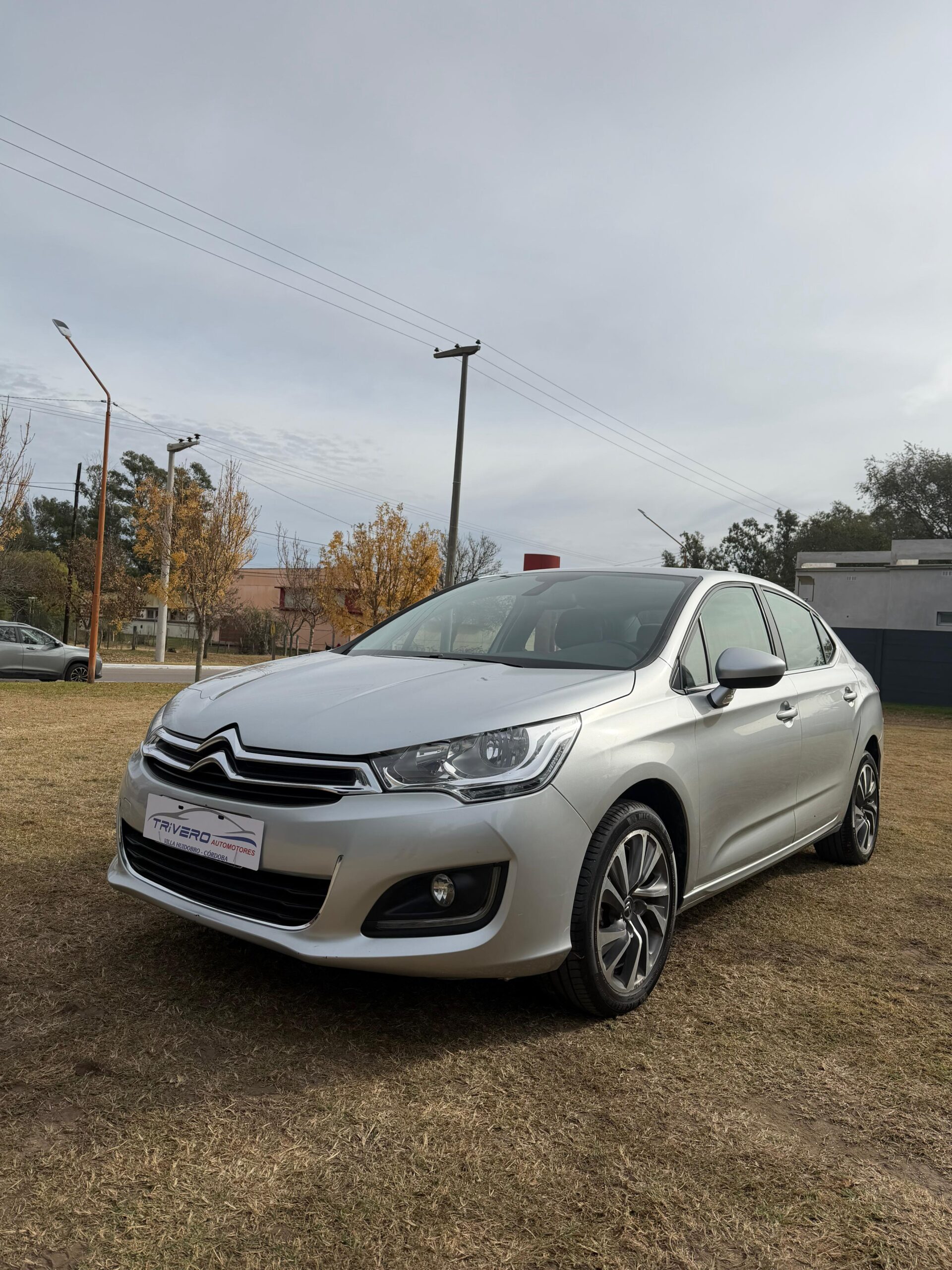 CITROEN C4 LOUNGE THP 165 MT6 FEEL PACK AM18