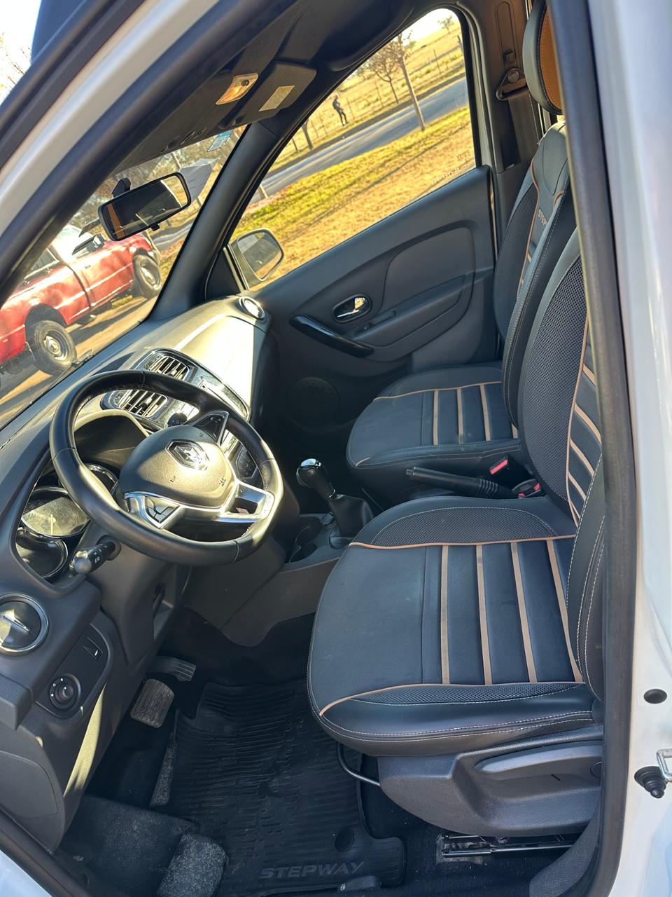 RENAULT SANDERO PH2 STEPWAY INTENS 1.6 CVT