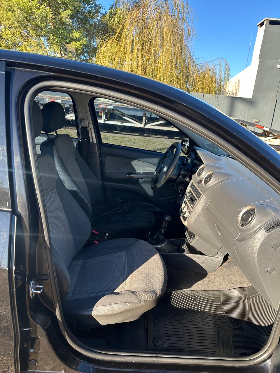 VOLKWAGEN VOYAGE CONFORTLINE PLUS 1.6