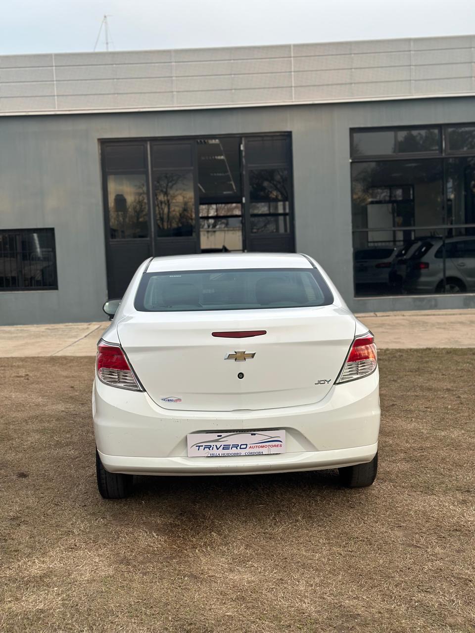 CHEVROLET PRISMA JOY 4P 1.4 N LS MT+