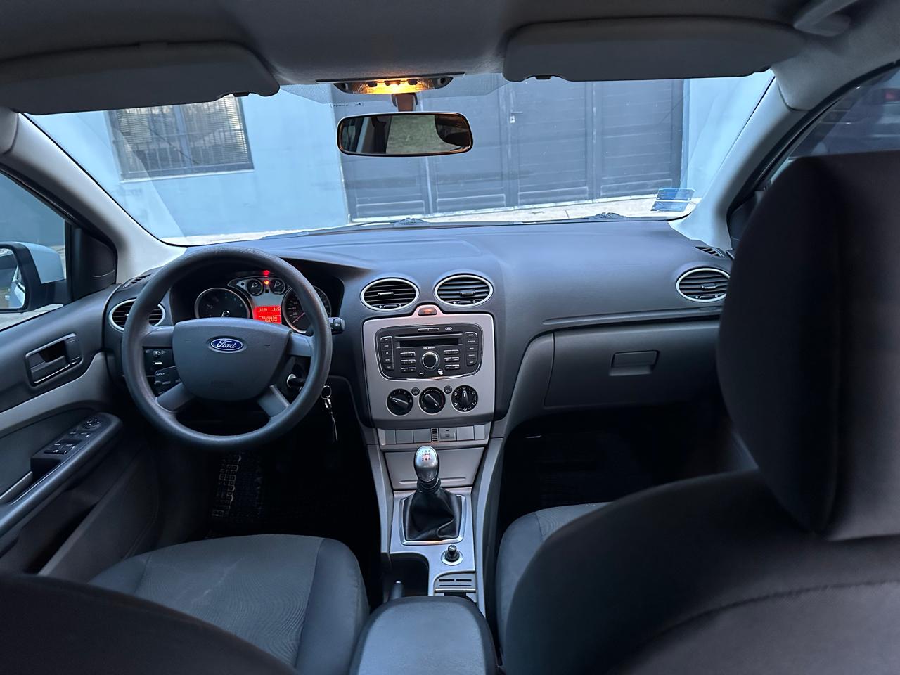 FORD FOCUS TREND 1.6L NAFTA