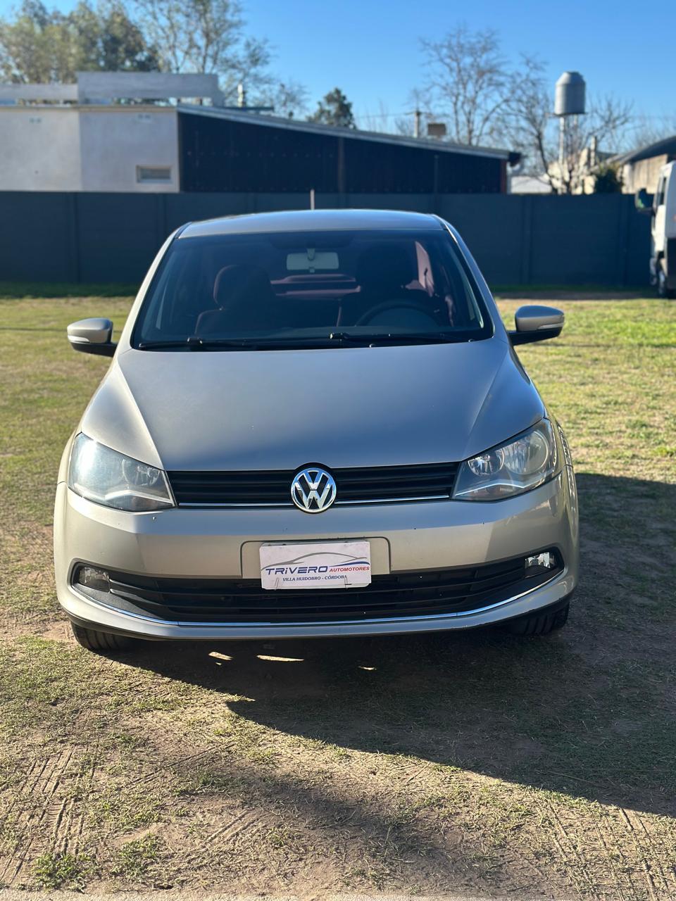 VOLKSWAGEN VOYAGE HIGHLINE 1.6 MT