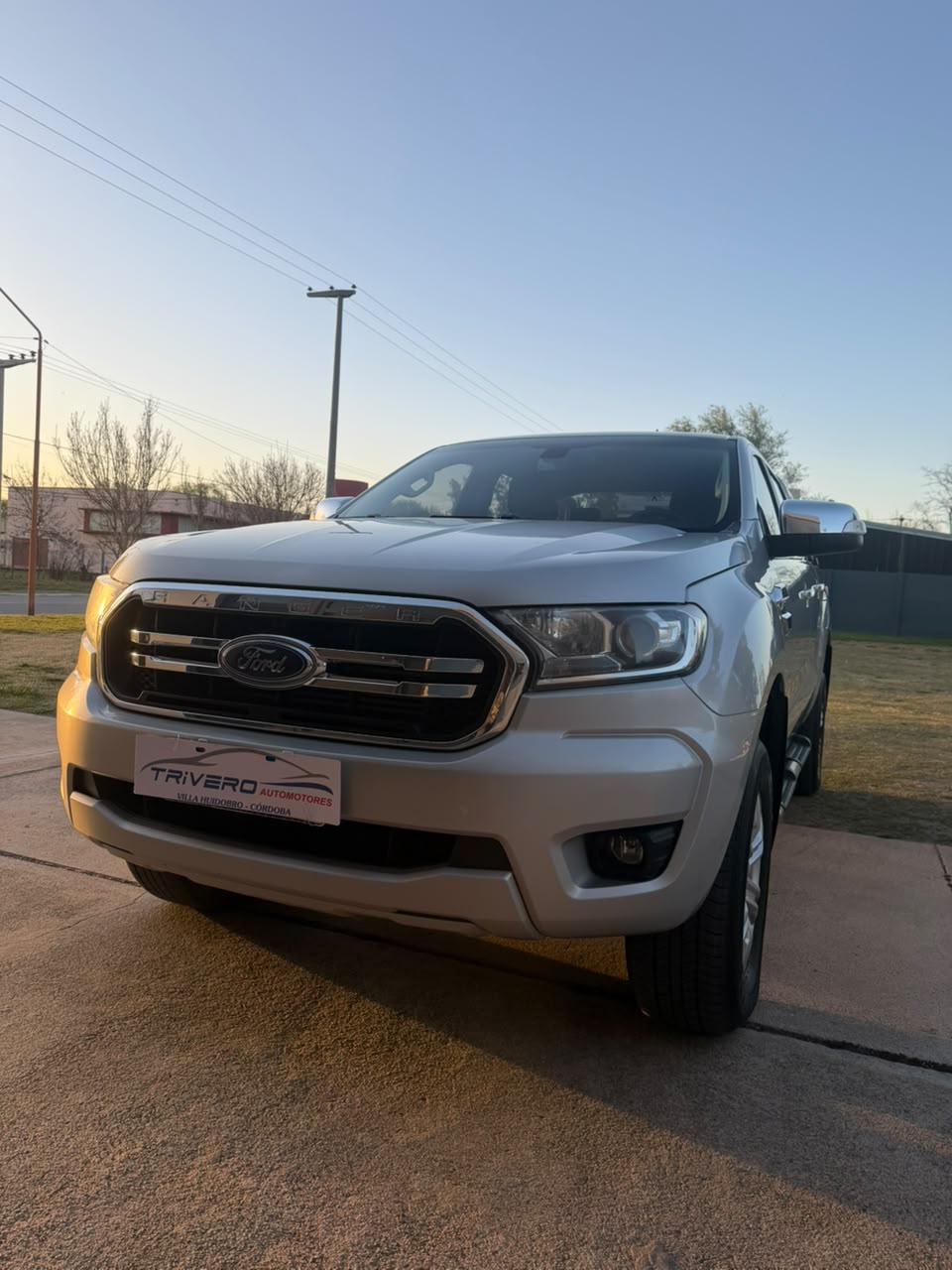 Ford Ranger DC 4X2 XLT MT 3.2L D
