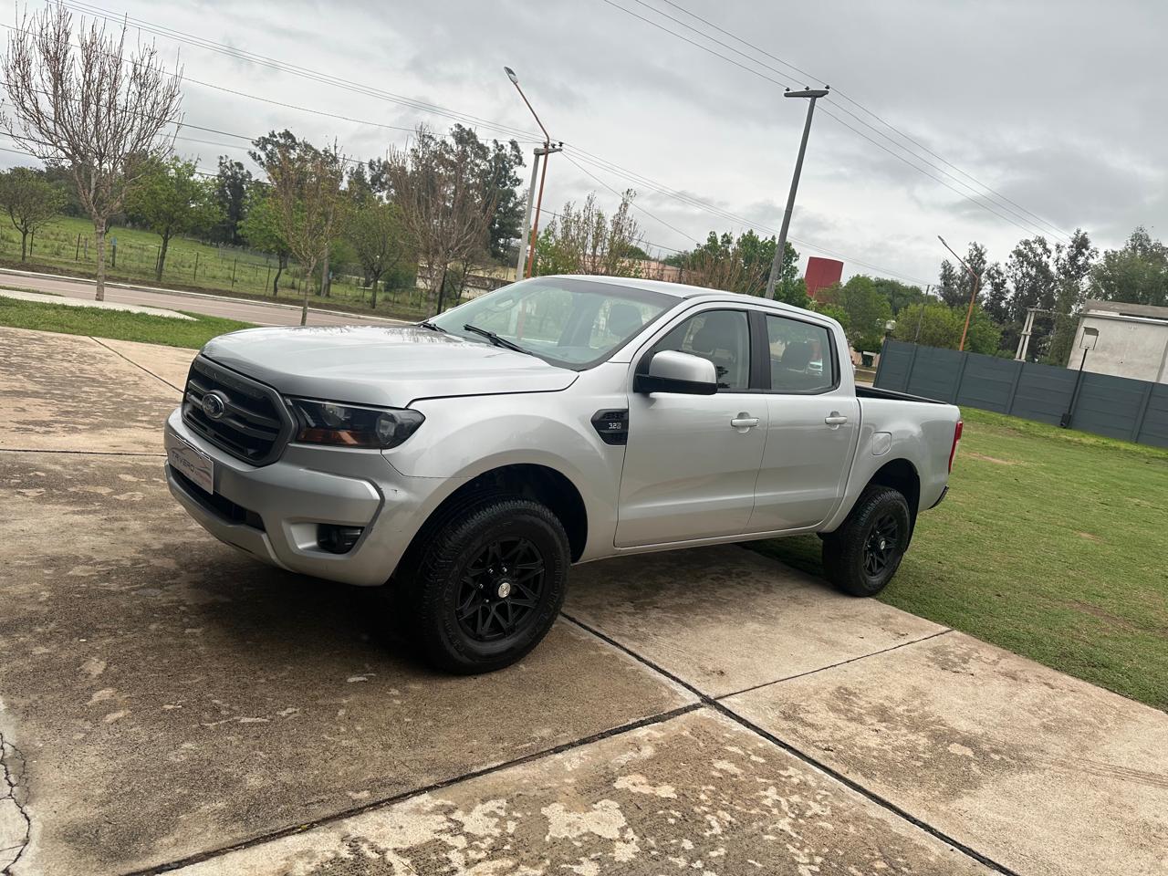 FORD RANGER DC 4X2 XLS 3.2L D