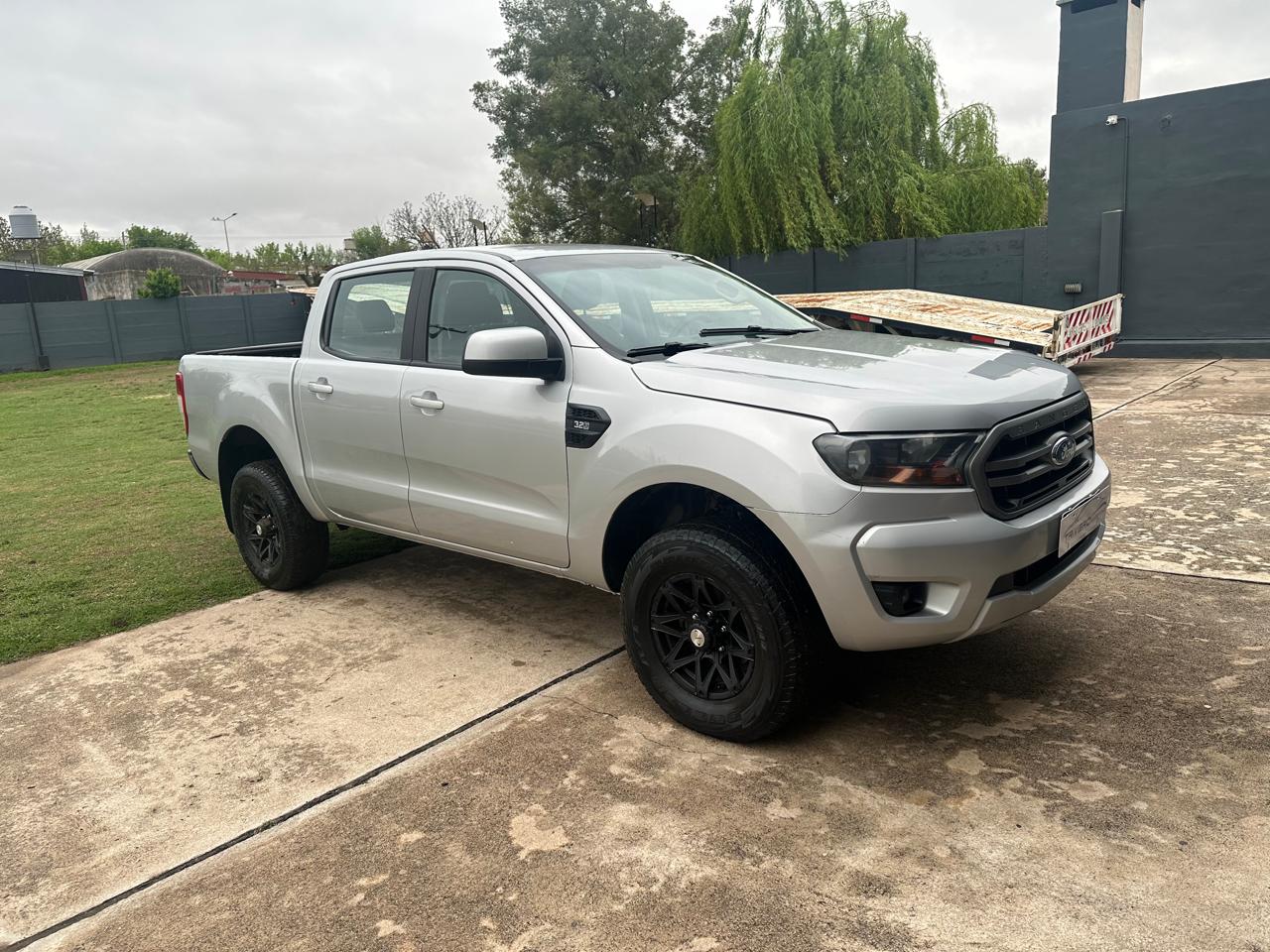 FORD RANGER DC 4X2 XLS 3.2L D