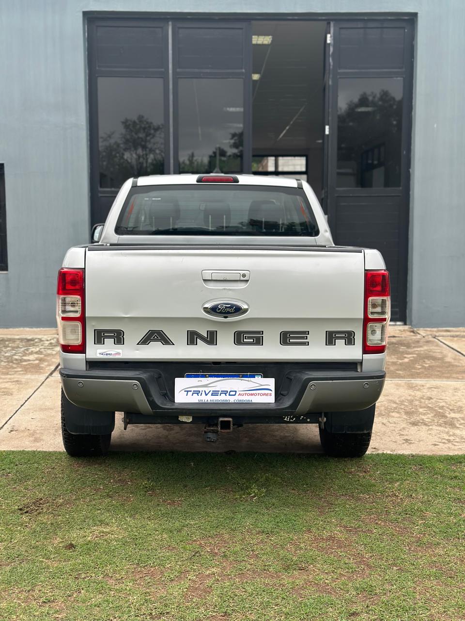 FORD RANGER DC 4X2 XLS 3.2L D